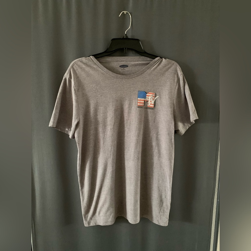 MTV American flag classic logo T-Shirt | Medium | Gray